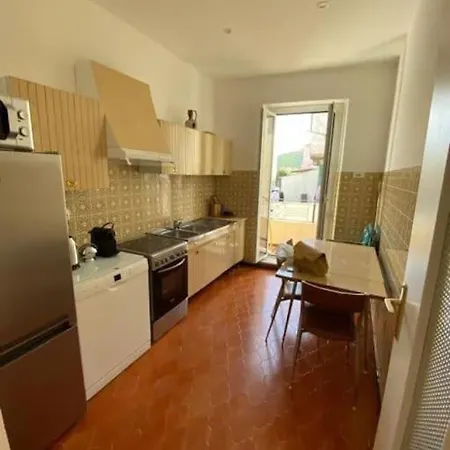 Apartment T 3 Place Du Village A 100 M Du Port De Plaisance