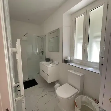Apartment T 3 Place Du Village A 100 M Du Port De Plaisance