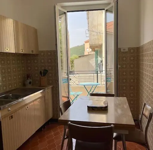 Apartamento T 3 Place Du Village A 100 M Du Port De Plaisance Saint-Florent (Corsica)