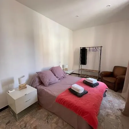 T 3 Place Du Village A 100 M Du Port De Plaisance Daire Saint-Florent (Corsica)